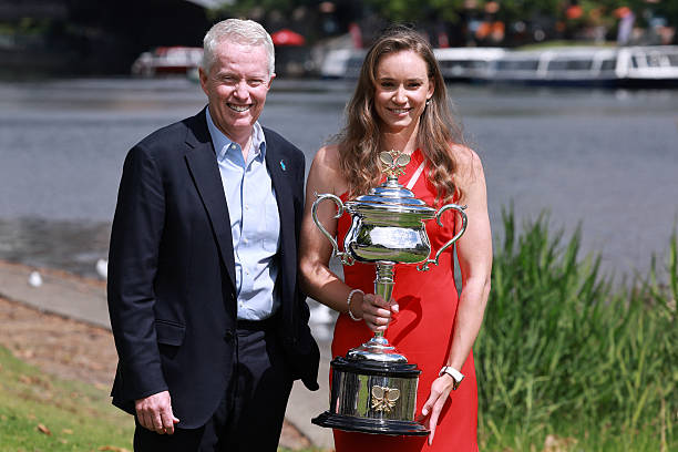 Пятисетовый формат для женщин и мини-центры производительности на корте: директор Australian Open имеет в планах революционную реформу