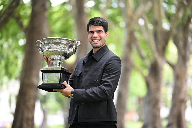 Тони Надаль: "Карлос Алькарас однозначно доказал, что уже по праву входит в когорту величайших игроков в истории"