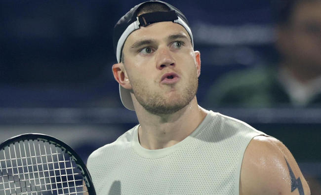 Дубай. Дрэйпер сыграл свой первый матч в туре с августа прошлого года, Вавринка и Оже-Альяссим вышли во второй круг